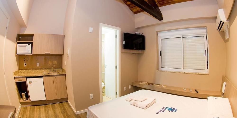 Hotel Goncalves- Proximo A Santa Casa De ปอร์โตอัลเลเกร ภายนอก รูปภาพ