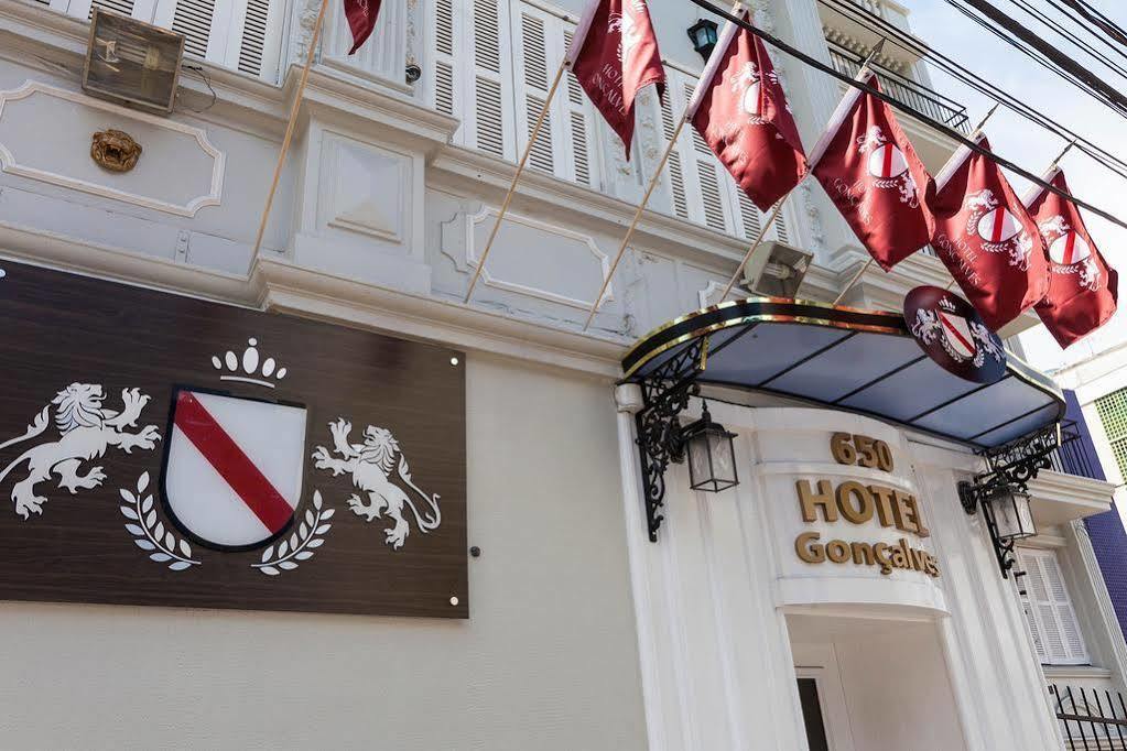 Hotel Goncalves- Proximo A Santa Casa De ปอร์โตอัลเลเกร ภายนอก รูปภาพ